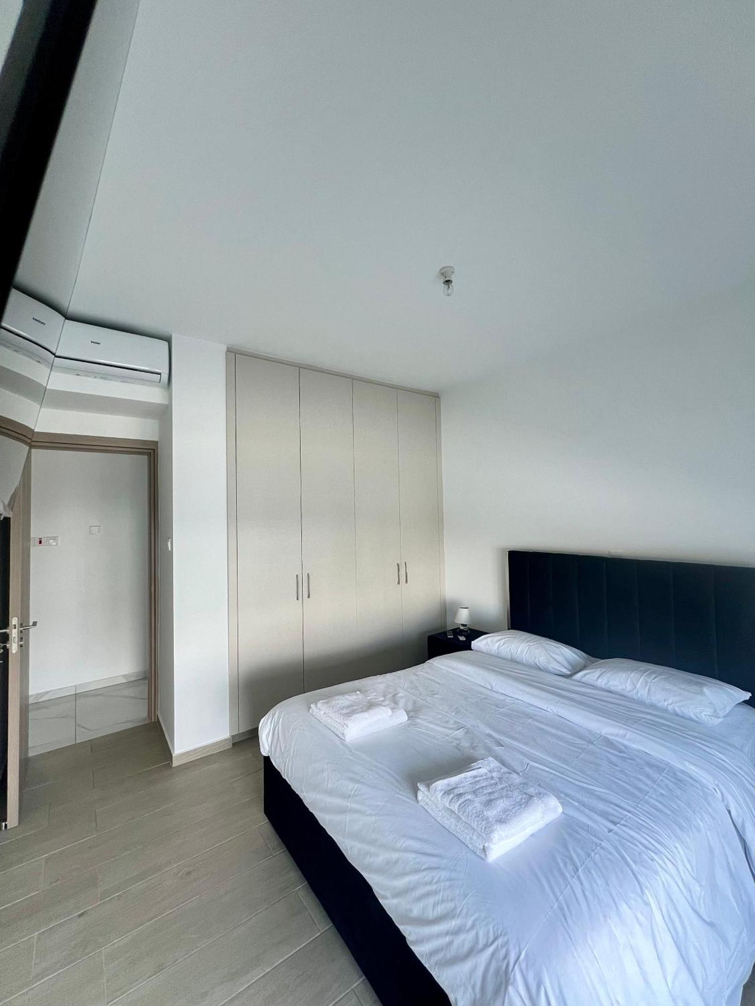 Hubstay - Seaview Villa Oriana In Larnaca, 10 Min Walk To The Beach Exterior photo