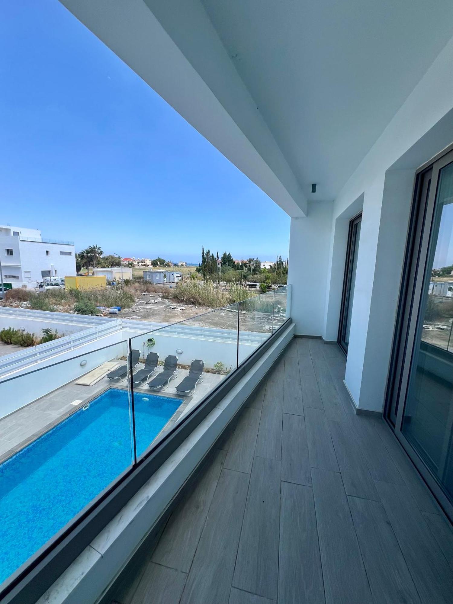 Hubstay - Seaview Villa Oriana In Larnaca, 10 Min Walk To The Beach Exterior photo
